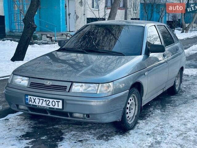 Серый ВАЗ 2112, объемом двигателя 1.6 л и пробегом 145 тыс. км за 2700 $, фото 1 на Automoto.ua