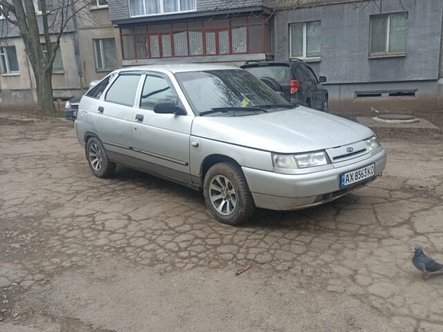 Серый ВАЗ 2112, объемом двигателя 1.6 л и пробегом 300 тыс. км за 1421 $, фото 1 на Automoto.ua