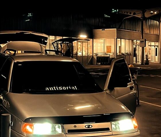 Серый ВАЗ 2112, объемом двигателя 1.6 л и пробегом 126 тыс. км за 2000 $, фото 1 на Automoto.ua