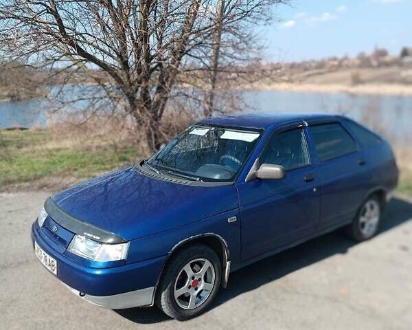 Синий ВАЗ 2112, объемом двигателя 1.6 л и пробегом 250 тыс. км за 2300 $, фото 1 на Automoto.ua