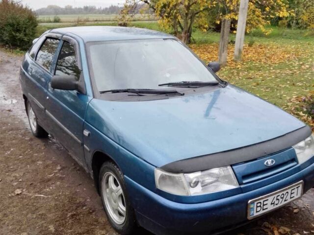 Синий ВАЗ 2112, объемом двигателя 1.6 л и пробегом 300 тыс. км за 2085 $, фото 1 на Automoto.ua