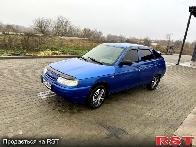 Синій ВАЗ 2112, об'ємом двигуна 1.6 л та пробігом 250 тис. км за 1800 $, фото 1 на Automoto.ua