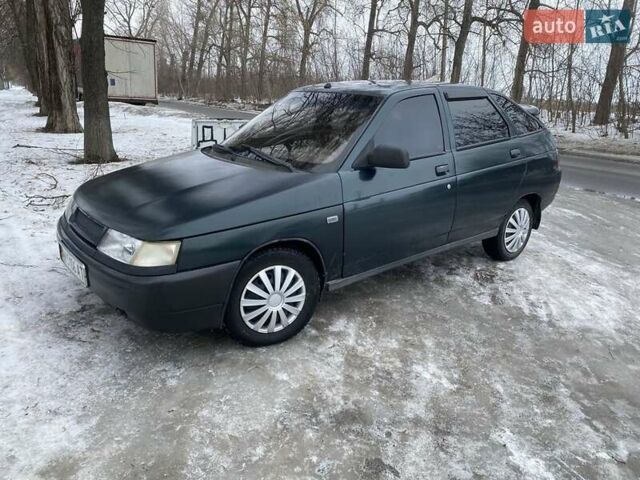 Зелений ВАЗ 2112, об'ємом двигуна 1.5 л та пробігом 250 тис. км за 1350 $, фото 1 на Automoto.ua