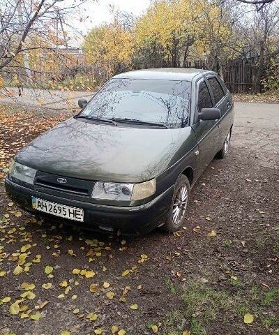 Зеленый ВАЗ 2112, объемом двигателя 1.5 л и пробегом 190 тыс. км за 1400 $, фото 1 на Automoto.ua