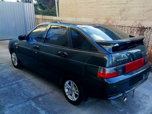 Зеленый ВАЗ 2112, объемом двигателя 1.6 л и пробегом 145 тыс. км за 2200 $, фото 1 на Automoto.ua