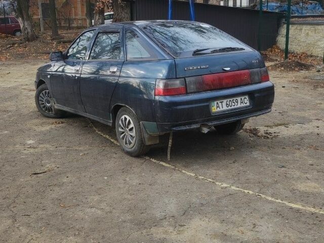 Зеленый ВАЗ 2112, объемом двигателя 0 л и пробегом 200 тыс. км за 1100 $, фото 1 на Automoto.ua
