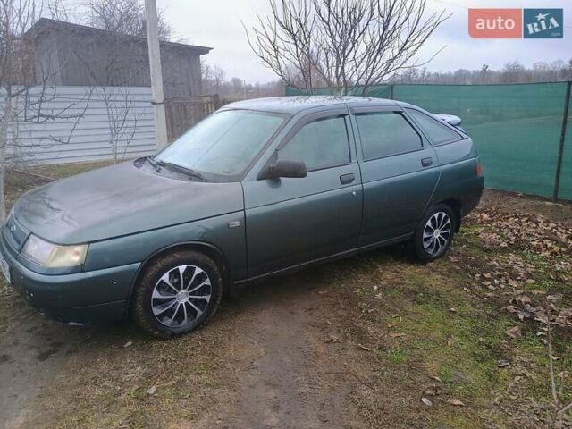 Зелений ВАЗ 2112, об'ємом двигуна 1.6 л та пробігом 145 тис. км за 1900 $, фото 1 на Automoto.ua
