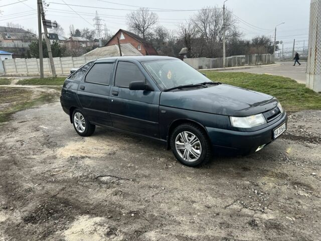 Зеленый ВАЗ 2112, объемом двигателя 1.6 л и пробегом 220 тыс. км за 1500 $, фото 1 на Automoto.ua