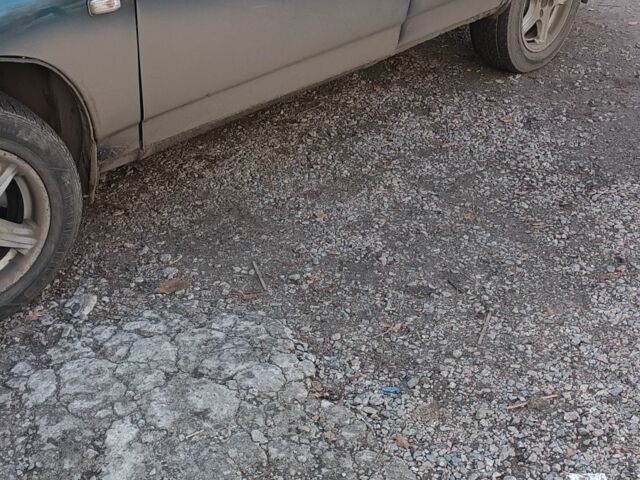 Зеленый ВАЗ 2112, объемом двигателя 0 л и пробегом 335 тыс. км за 1100 $, фото 1 на Automoto.ua