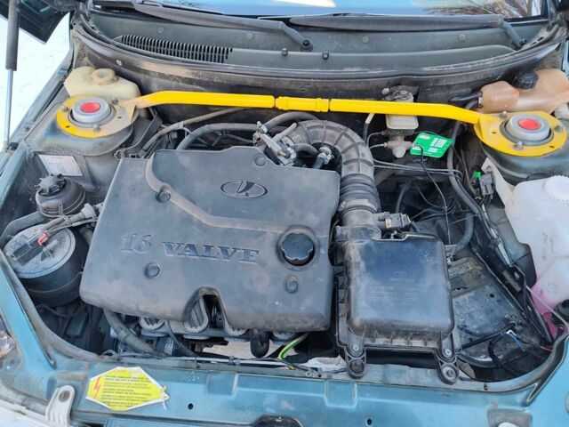 Зеленый ВАЗ 2112, объемом двигателя 0 л и пробегом 280 тыс. км за 2000 $, фото 1 на Automoto.ua