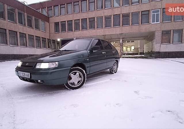 Зеленый ВАЗ 2112, объемом двигателя 1.6 л и пробегом 217 тыс. км за 2550 $, фото 1 на Automoto.ua