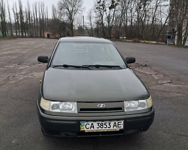 Зеленый ВАЗ 2112, объемом двигателя 1.6 л и пробегом 272 тыс. км за 1600 $, фото 1 на Automoto.ua