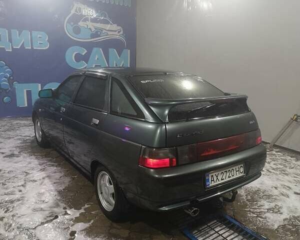 Зеленый ВАЗ 2112, объемом двигателя 1.6 л и пробегом 264 тыс. км за 2200 $, фото 1 на Automoto.ua