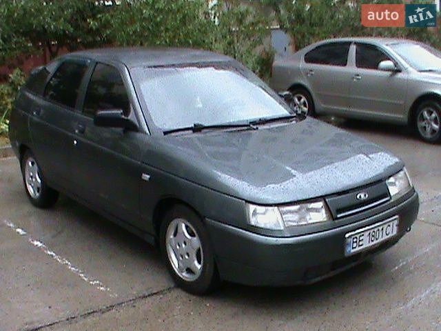 Зеленый ВАЗ 2112, объемом двигателя 1.6 л и пробегом 240 тыс. км за 1950 $, фото 1 на Automoto.ua