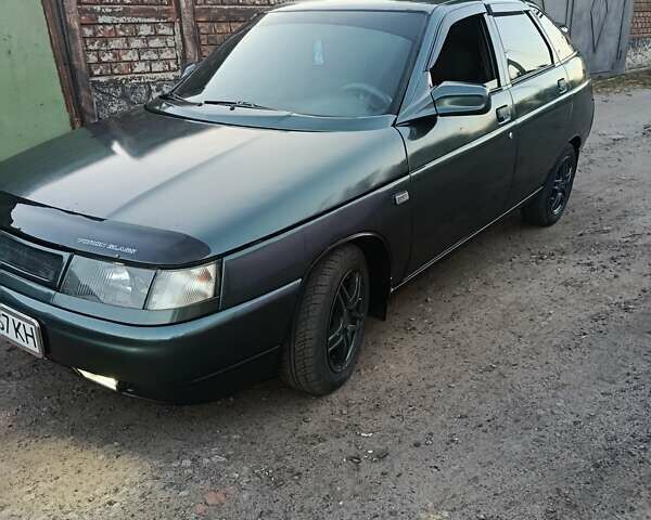 Зеленый ВАЗ 2112, объемом двигателя 1.6 л и пробегом 252 тыс. км за 2600 $, фото 1 на Automoto.ua