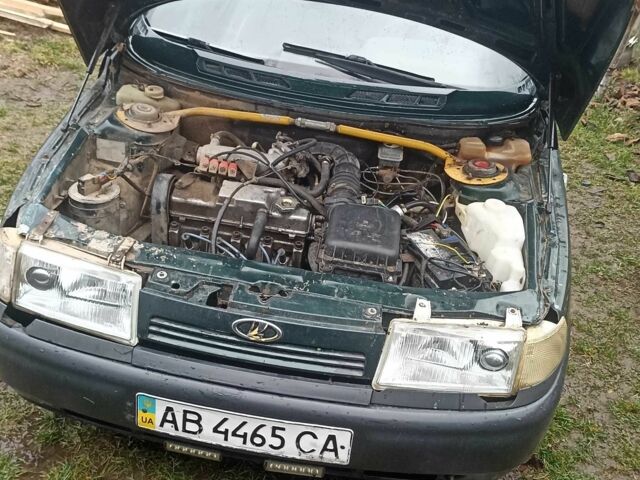 Зеленый ВАЗ 2112, объемом двигателя 1.5 л и пробегом 228 тыс. км за 1200 $, фото 1 на Automoto.ua
