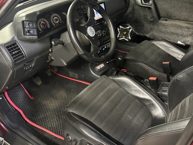 Красный ВАЗ 21124, объемом двигателя 1.6 л и пробегом 198 тыс. км за 3000 $, фото 1 на Automoto.ua