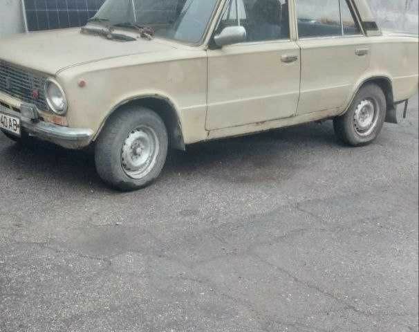 Бежевий ВАЗ 2113 Самара, об'ємом двигуна 0 л та пробігом 150 тис. км за 476 $, фото 1 на Automoto.ua