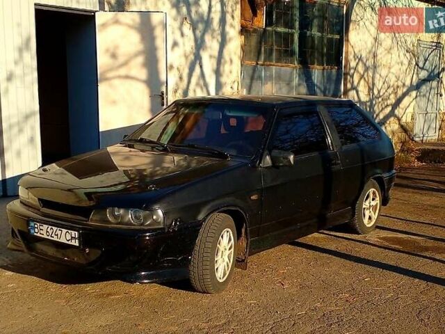 Чорний ВАЗ 2113 Самара, об'ємом двигуна 1.5 л та пробігом 250 тис. км за 2600 $, фото 1 на Automoto.ua