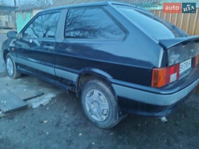 Черный ВАЗ 2113 Самара, объемом двигателя 1.6 л и пробегом 300 тыс. км за 1050 $, фото 1 на Automoto.ua
