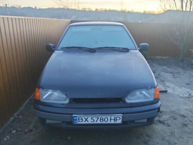 Черный ВАЗ 2113 Самара, объемом двигателя 1.6 л и пробегом 300 тыс. км за 1050 $, фото 1 на Automoto.ua