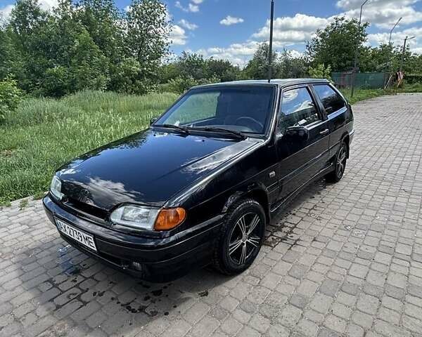 Черный ВАЗ 2113 Самара, объемом двигателя 1.6 л и пробегом 315 тыс. км за 1299 $, фото 1 на Automoto.ua