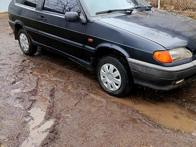 Черный ВАЗ 2113 Самара, объемом двигателя 1.6 л и пробегом 1200 тыс. км за 1400 $, фото 1 на Automoto.ua