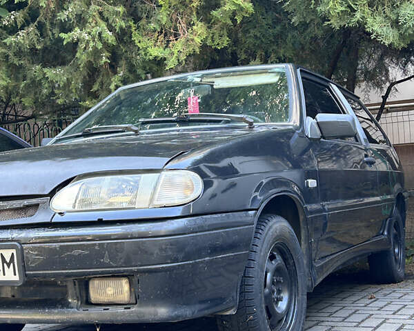 Чорний ВАЗ 2113 Самара, об'ємом двигуна 1.6 л та пробігом 220 тис. км за 2000 $, фото 1 на Automoto.ua