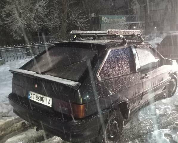Черный ВАЗ 2113 Самара, объемом двигателя 1.6 л и пробегом 300 тыс. км за 1250 $, фото 1 на Automoto.ua