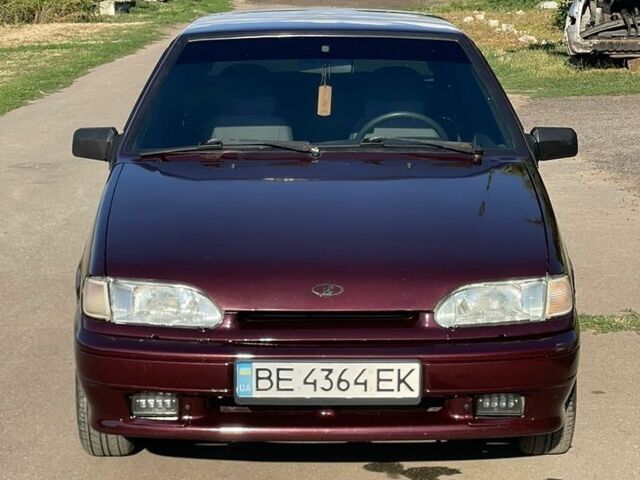 Красный ВАЗ 2113 Самара, объемом двигателя 1.6 л и пробегом 160 тыс. км за 2800 $, фото 1 на Automoto.ua