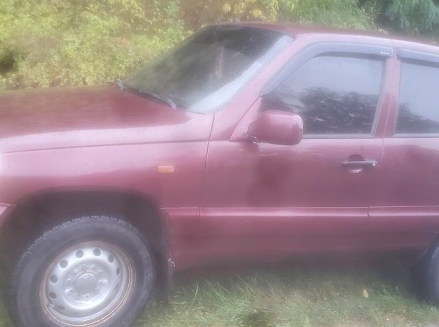 Червоний ВАЗ 2113 Самара, об'ємом двигуна 0 л та пробігом 100 тис. км за 3201 $, фото 1 на Automoto.ua