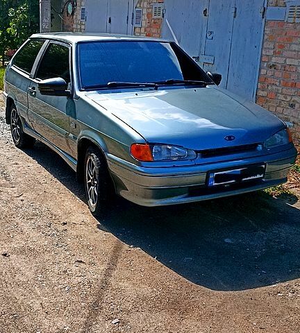 ВАЗ 2113 Самара, объемом двигателя 1.6 л и пробегом 160 тыс. км за 2000 $, фото 1 на Automoto.ua