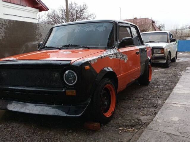 Жовтий ВАЗ 2113 Самара, об'ємом двигуна 1 л та пробігом 30 тис. км за 1200 $, фото 1 на Automoto.ua