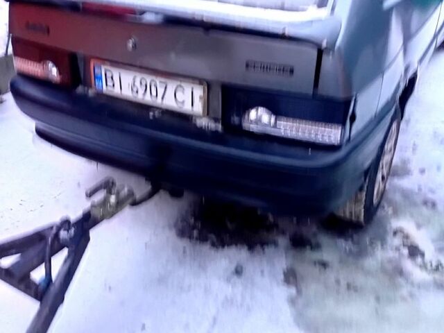 Серый ВАЗ 2113 Самара, объемом двигателя 1.5 л и пробегом 350 тыс. км за 2150 $, фото 1 на Automoto.ua