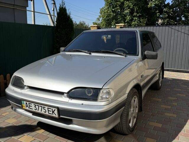Серый ВАЗ 2113 Самара, объемом двигателя 1.5 л и пробегом 240 тыс. км за 1998 $, фото 1 на Automoto.ua