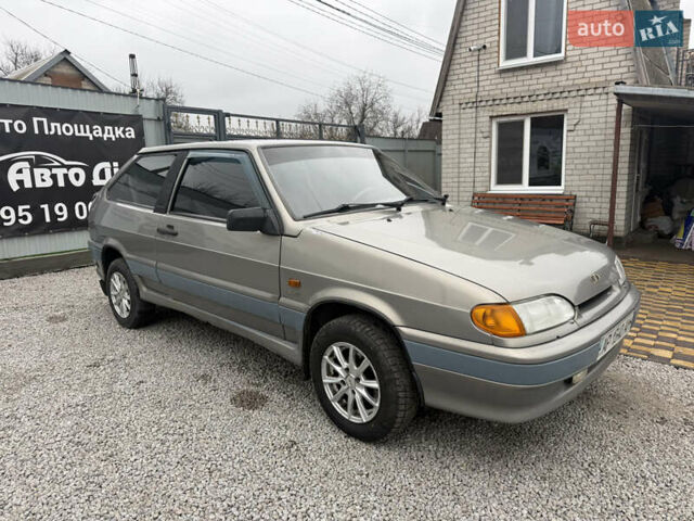 Серый ВАЗ 2113 Самара, объемом двигателя 1.5 л и пробегом 207 тыс. км за 1400 $, фото 1 на Automoto.ua