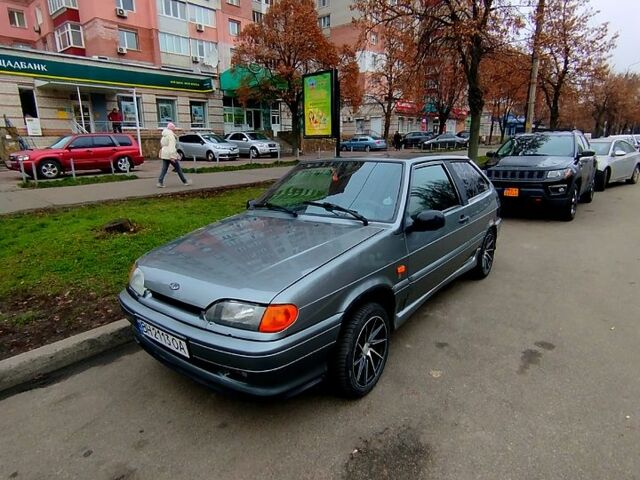 Серый ВАЗ 2113 Самара, объемом двигателя 1.6 л и пробегом 198 тыс. км за 3000 $, фото 1 на Automoto.ua