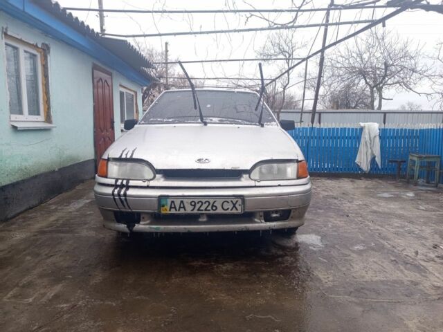 Серый ВАЗ 2113 Самара, объемом двигателя 1.6 л и пробегом 230 тыс. км за 800 $, фото 1 на Automoto.ua