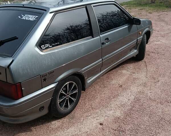 Серый ВАЗ 2113 Самара, объемом двигателя 1.6 л и пробегом 250 тыс. км за 1500 $, фото 1 на Automoto.ua