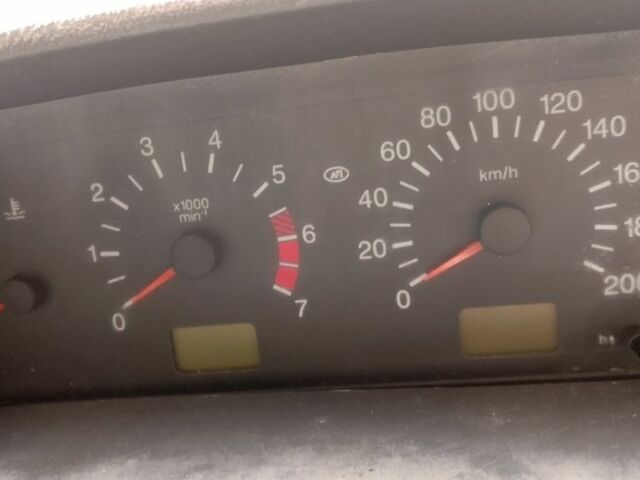 Серый ВАЗ 2113 Самара, объемом двигателя 1.6 л и пробегом 2 тыс. км за 677 $, фото 1 на Automoto.ua