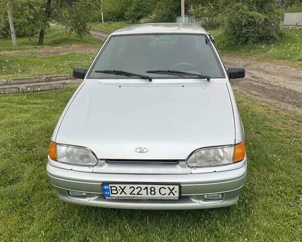 Серый ВАЗ 2113 Самара, объемом двигателя 1.6 л и пробегом 102 тыс. км за 2000 $, фото 1 на Automoto.ua