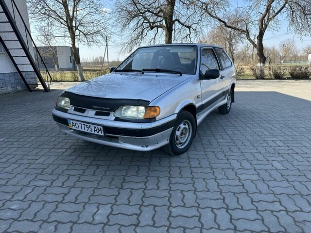 Серый ВАЗ 2113 Самара, объемом двигателя 1.5 л и пробегом 240 тыс. км за 800 $, фото 1 на Automoto.ua