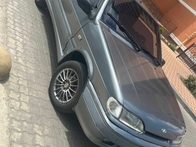 Серый ВАЗ 2113 Самара, объемом двигателя 1.5 л и пробегом 200 тыс. км за 2700 $, фото 1 на Automoto.ua