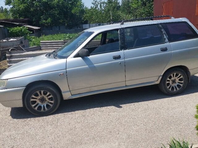 Серый ВАЗ 2113 Самара, объемом двигателя 1.5 л и пробегом 300 тыс. км за 1168 $, фото 1 на Automoto.ua