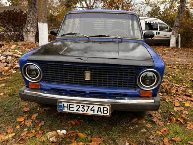 Синий ВАЗ 2113 Самара, объемом двигателя 1.3 л и пробегом 44 тыс. км за 1000 $, фото 1 на Automoto.ua