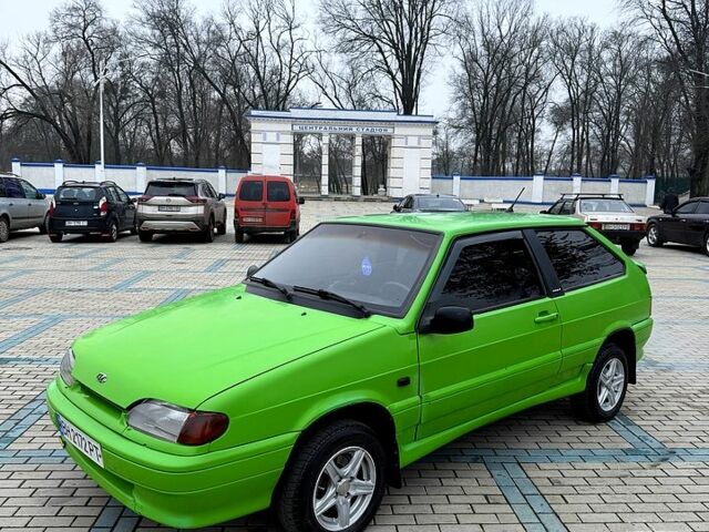 Зеленый ВАЗ 2113 Самара, объемом двигателя 1.5 л и пробегом 26000 тыс. км за 1650 $, фото 1 на Automoto.ua