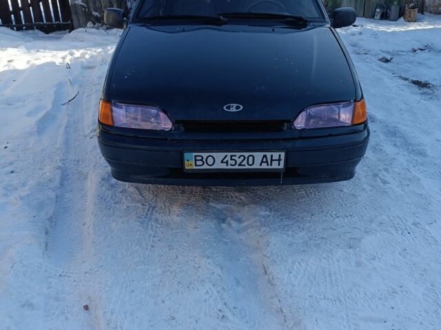 Зелений ВАЗ 2113 Самара, об'ємом двигуна 1.6 л та пробігом 100 тис. км за 2000 $, фото 1 на Automoto.ua