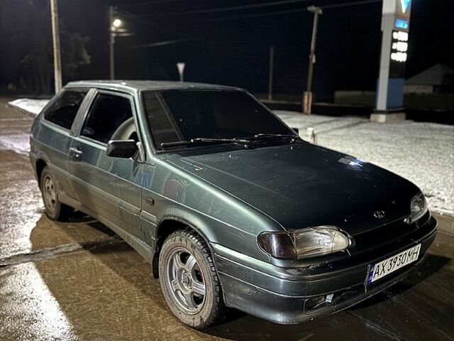 Зеленый ВАЗ 2113 Самара, объемом двигателя 1.6 л и пробегом 200 тыс. км за 1500 $, фото 1 на Automoto.ua