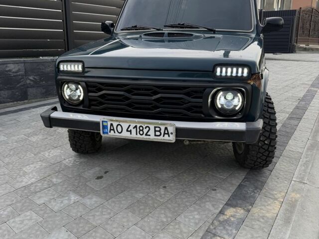 Зелений ВАЗ 2113 Самара, об'ємом двигуна 1.7 л та пробігом 300 тис. км за 4100 $, фото 1 на Automoto.ua