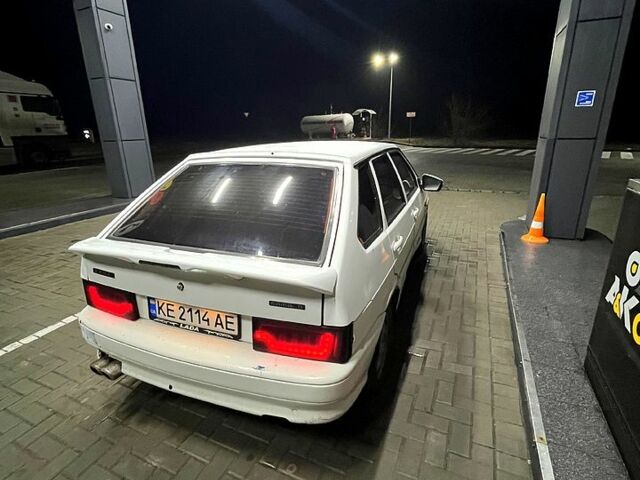 Білий ВАЗ 2114 Самара, об'ємом двигуна 1.6 л та пробігом 30000 тис. км за 2100 $, фото 1 на Automoto.ua